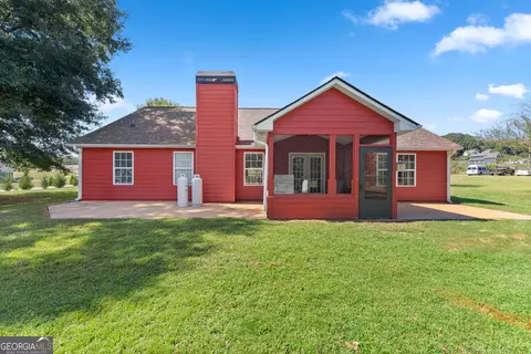 Exterior - 286 Middle Fork Ln, Carnesville, GA 30521 photo 8 of 14