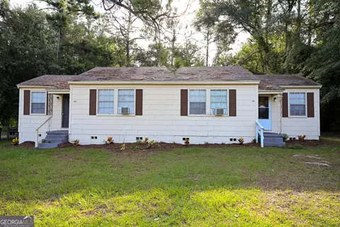 2413 Knox Dr, Valdosta, GA 31602