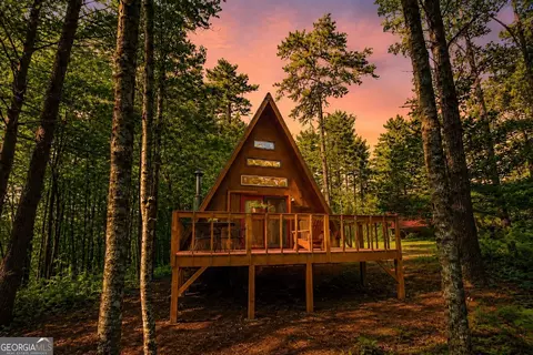 11296 Old Ccc Camp Rd, Chatsworth, GA 30705