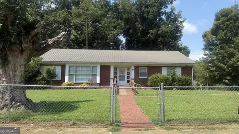308 S Cherokee St, Lafayette, GA 30728