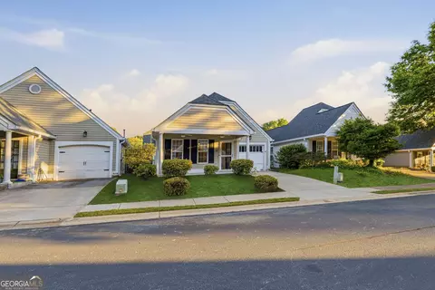 5062 Kathryn Glen Dr, Acworth, GA 30101
