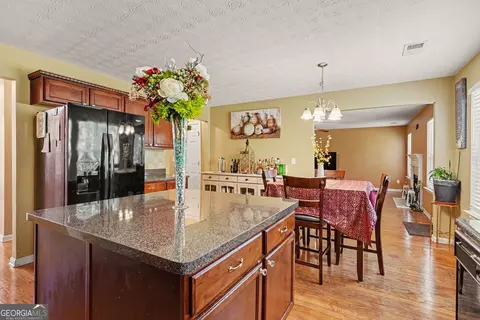 Kitchen - 266 Millstone Dr, Hampton, GA 30228 photo 2 of 5
