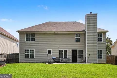 Exterior - 266 Millstone Dr, Hampton, GA 30228 photo 3 of 3