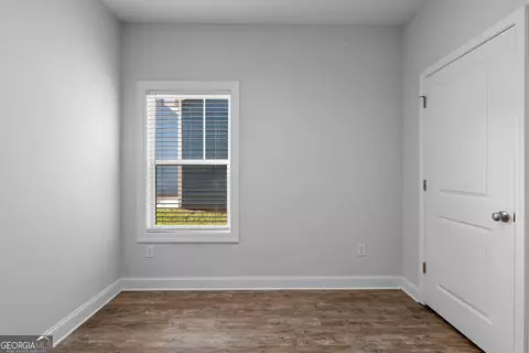 Bedroom - 107 Lenox Cir, Lagrange, GA 30241 photo 6 of 7