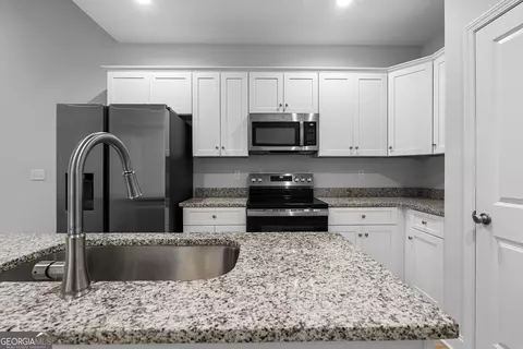 Kitchen - 107 Lenox Cir, Lagrange, GA 30241 photo 1 of 1