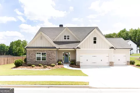 161 Parkers Pl, Hoschton, GA 30548