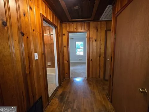 Entry Way - 151 Tiny Ridge Dr, Cornelia, GA 30531 photo 2 of 4