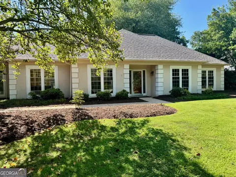 11860 Wexford Club Dr, Roswell, GA 30075