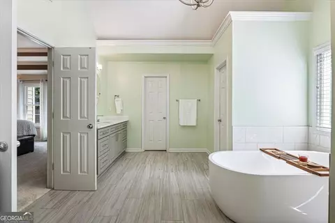 Bath - 3422 Blaisdell Rd, Buford, GA 30519 photo 4 of 8