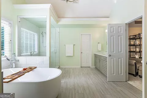 Bath - 3422 Blaisdell Rd, Buford, GA 30519 photo 6 of 8