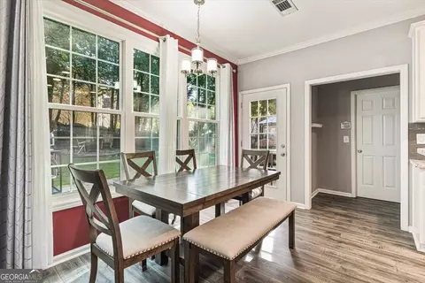 Dining - 3422 Blaisdell Rd, Buford, GA 30519 photo 4 of 5
