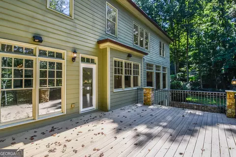 Exterior - 1695 Windsor Cv, Milton, GA 30004 photo 7 of 12