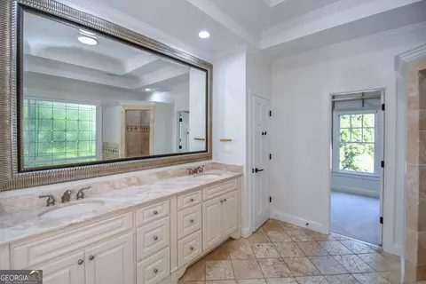 Bath - 1695 Windsor Cv, Milton, GA 30004 photo 3 of 4