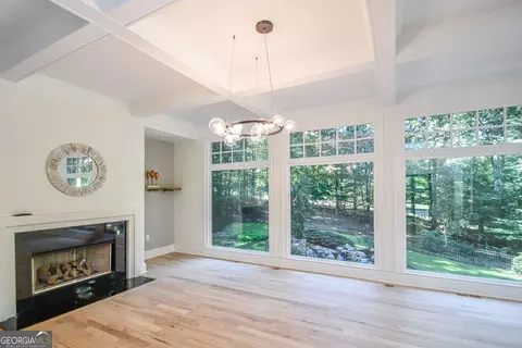 Living - 1695 Windsor Cv, Milton, GA 30004 photo 8 of 16
