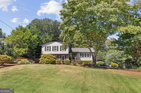 229 Coeur Pl SW, Lilburn, GA 30047
