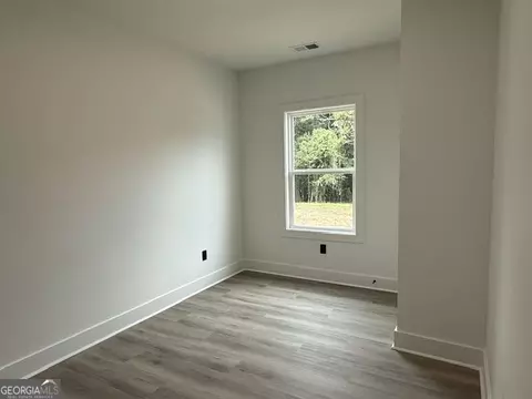 Bedroom - 69 Easy St, Toccoa, GA 30577 photo 2 of 5