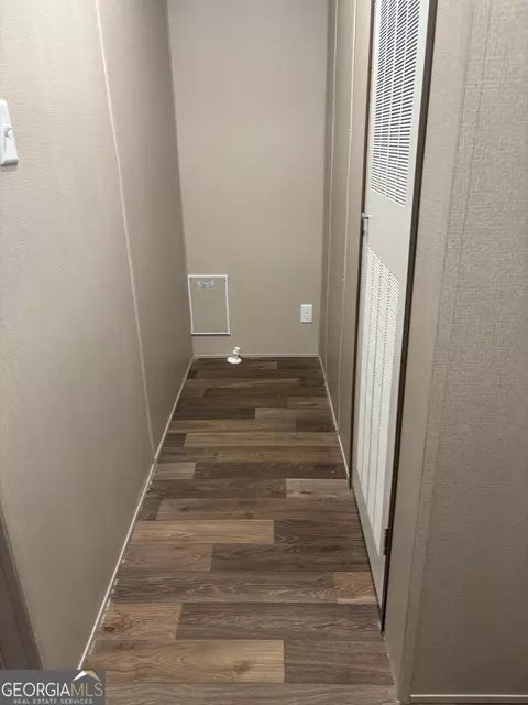 Entry Way - 137 Mill Run Dr, Comer, GA 30629 photo 2 of 2