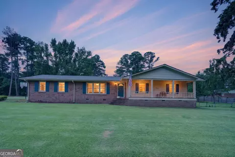 1830 Walnut Ave NE, Milledgeville, GA 31061