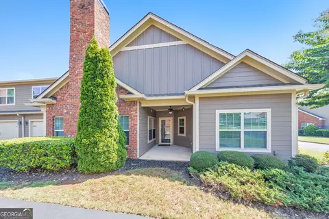 151 Kendrick Farm Ln, Marietta, GA 30066
