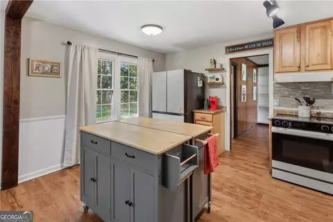 Kitchen - 205 W 4th St, Springfield, GA 31329 photo 3 of 3