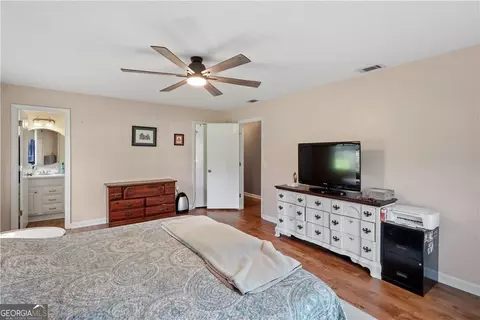 Bedroom - 205 W 4th St, Springfield, GA 31329 photo 2 of 6