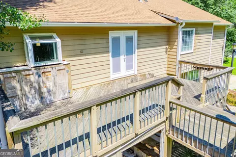 Exterior - 20 River Oak Ct, Temple, GA 30179 photo 6 of 14