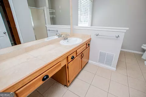 Bath - 20 River Oak Ct, Temple, GA 30179 photo 6 of 10