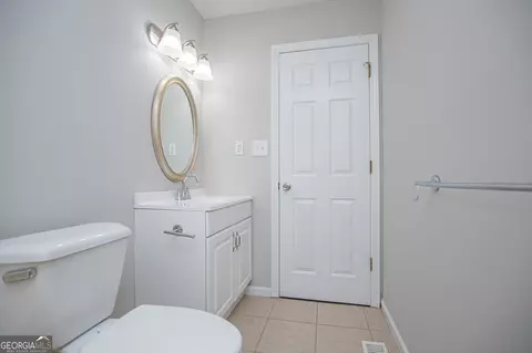 Bath - 20 River Oak Ct, Temple, GA 30179 photo 8 of 10