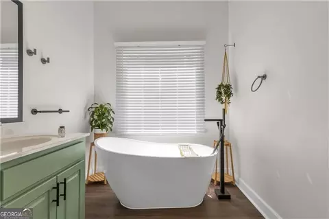 Bath - 3635 Chartwell Dr, Suwanee, GA 30024 photo 1 of 6