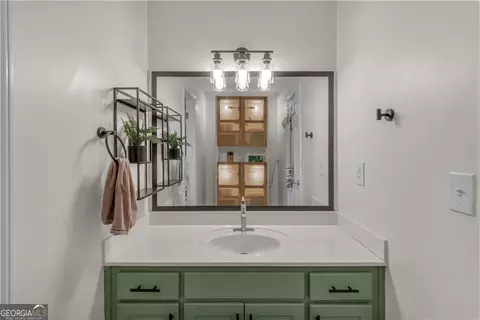 Bath - 3635 Chartwell Dr, Suwanee, GA 30024 photo 6 of 6