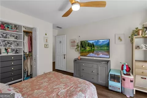 Bedroom - 3635 Chartwell Dr, Suwanee, GA 30024 photo 8 of 10