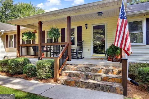Exterior - 305 Hillview Rd, Hampton, GA 30228 photo 9 of 9