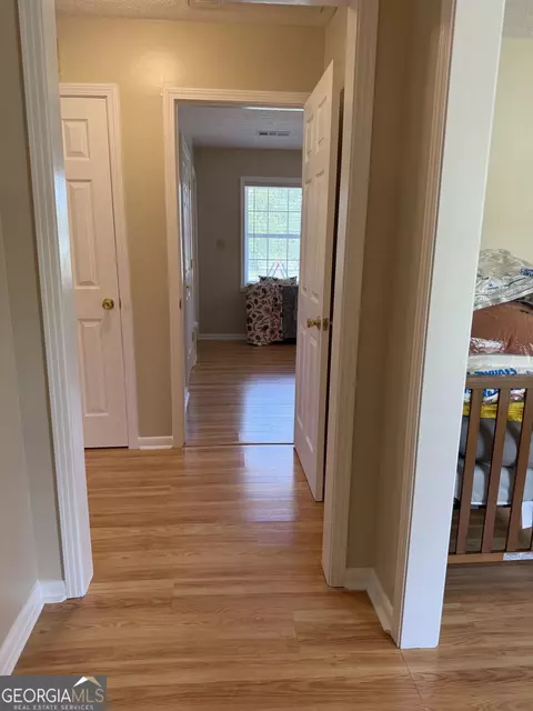 Entry Way - 438 W Oglethorpe Ave, Lyons, GA 30436 photo 1 of 4