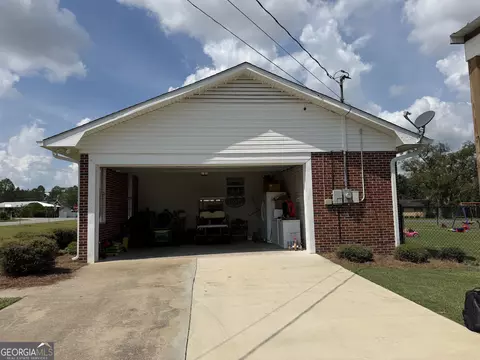 Other - 438 W Oglethorpe Ave, Lyons, GA 30436 photo 9 of 10