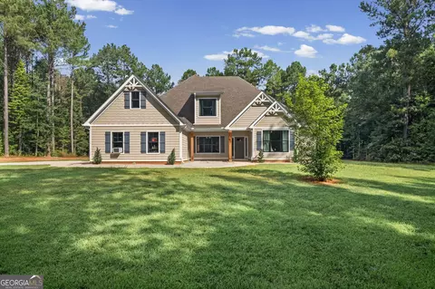 242 Roberts Pond Rd, Senoia, GA 30276