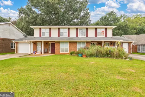 2814 Briar Hill Ln SE, Conyers, GA 30013