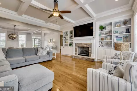 Living - 4324 Sabal Dr, Evans, GA 30809 photo 4 of 4
