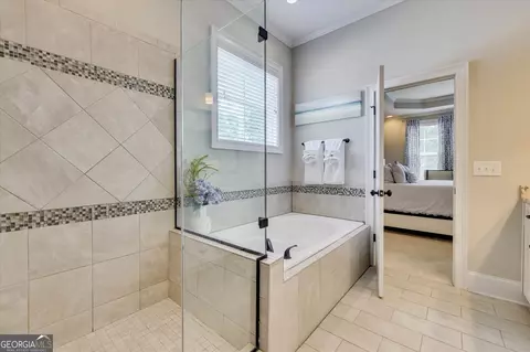Bath - 4324 Sabal Dr, Evans, GA 30809 photo 2 of 7