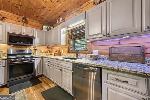 Kitchen - 58 River Rd, Cherry Log, GA 30522 photo 2 of 4
