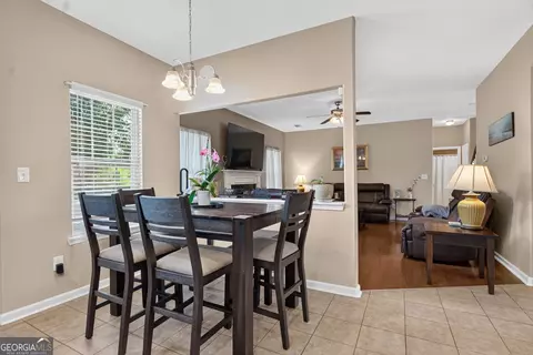Dining - 124 Hamilton Lake Dr, Lagrange, GA 30241 photo 3 of 3
