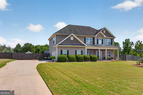 Exterior - 124 Hamilton Lake Dr, Lagrange, GA 30241 photo 2 of 8