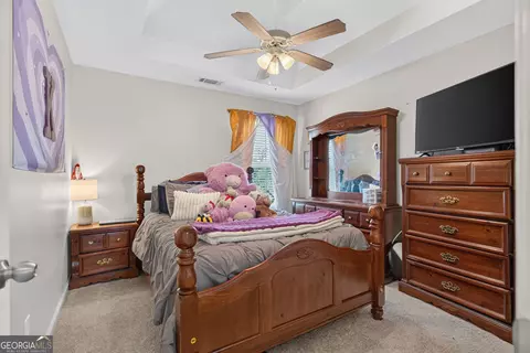 Bedroom - 124 Hamilton Lake Dr, Lagrange, GA 30241 photo 4 of 5