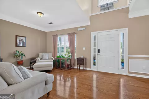 Entry Way - 124 Hamilton Lake Dr, Lagrange, GA 30241 photo 1 of 7