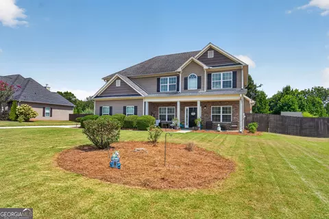 Exterior - 124 Hamilton Lake Dr, Lagrange, GA 30241 photo 3 of 8