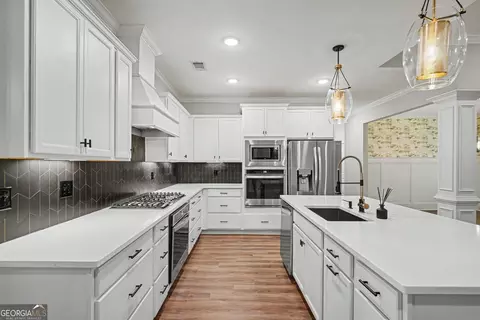 Kitchen - 80 Rock Rose Dr, Covington, GA 30014 photo 2 of 5