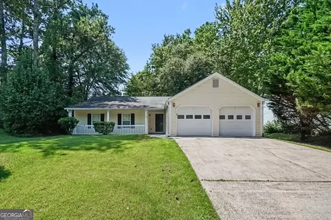 911 Riverstone Way, Woodstock, GA 30188