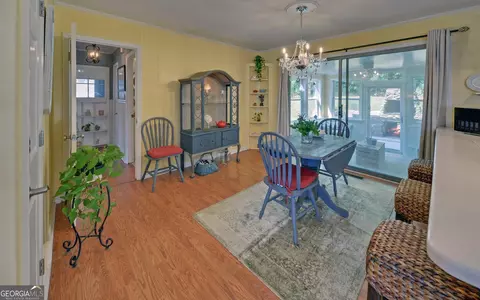 Dining - 102 Cherry St, Toccoa, GA 30577 photo 1 of 2