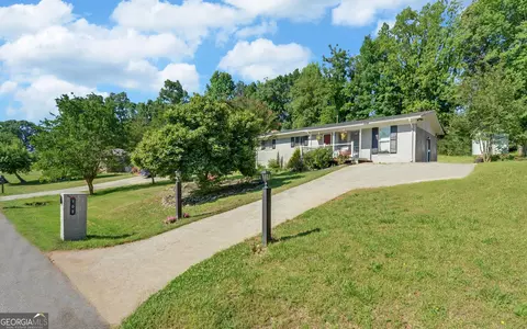 Exterior - 102 Cherry St, Toccoa, GA 30577 photo 13 of 13