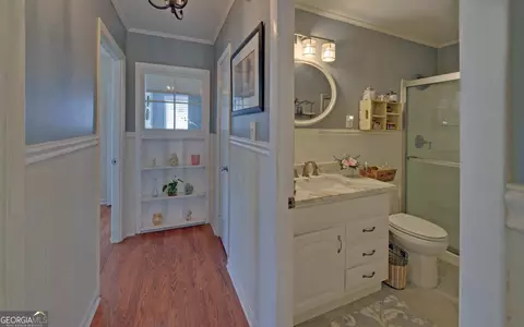 Entry Way - 102 Cherry St, Toccoa, GA 30577 photo 1 of 3