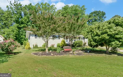 Exterior - 102 Cherry St, Toccoa, GA 30577 photo 12 of 13